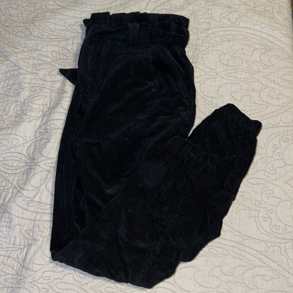 FOREVER 21 CORDUROY JOGGER PANTS